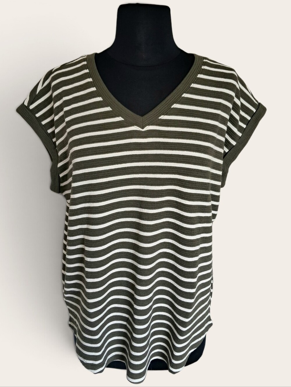 Maurices 24/7 Women's Berkley Striped Texture V-Neck Short Sleeve Tee NWT